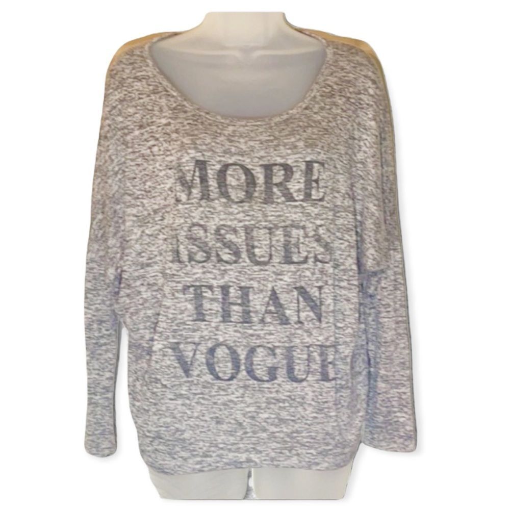 Pink Berry More Issues Than Vogue Gray Sweater L
